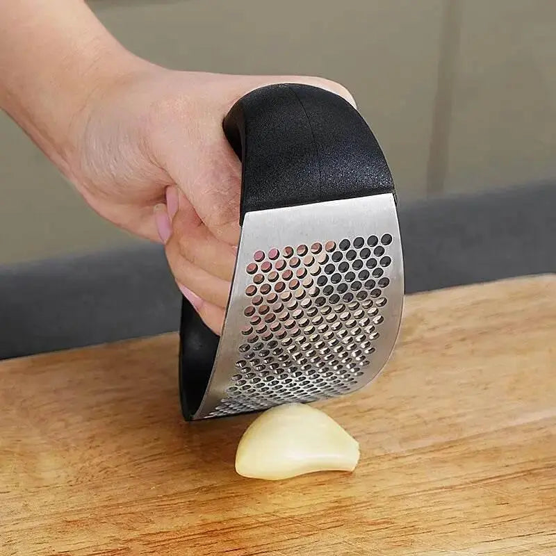 Kitchen Garlic Press Manual Garlic Masher Stainless Steel Garlic Press Chopping Garlic Tool Vegetable Home Gadget Accessories - ACHETE LTD